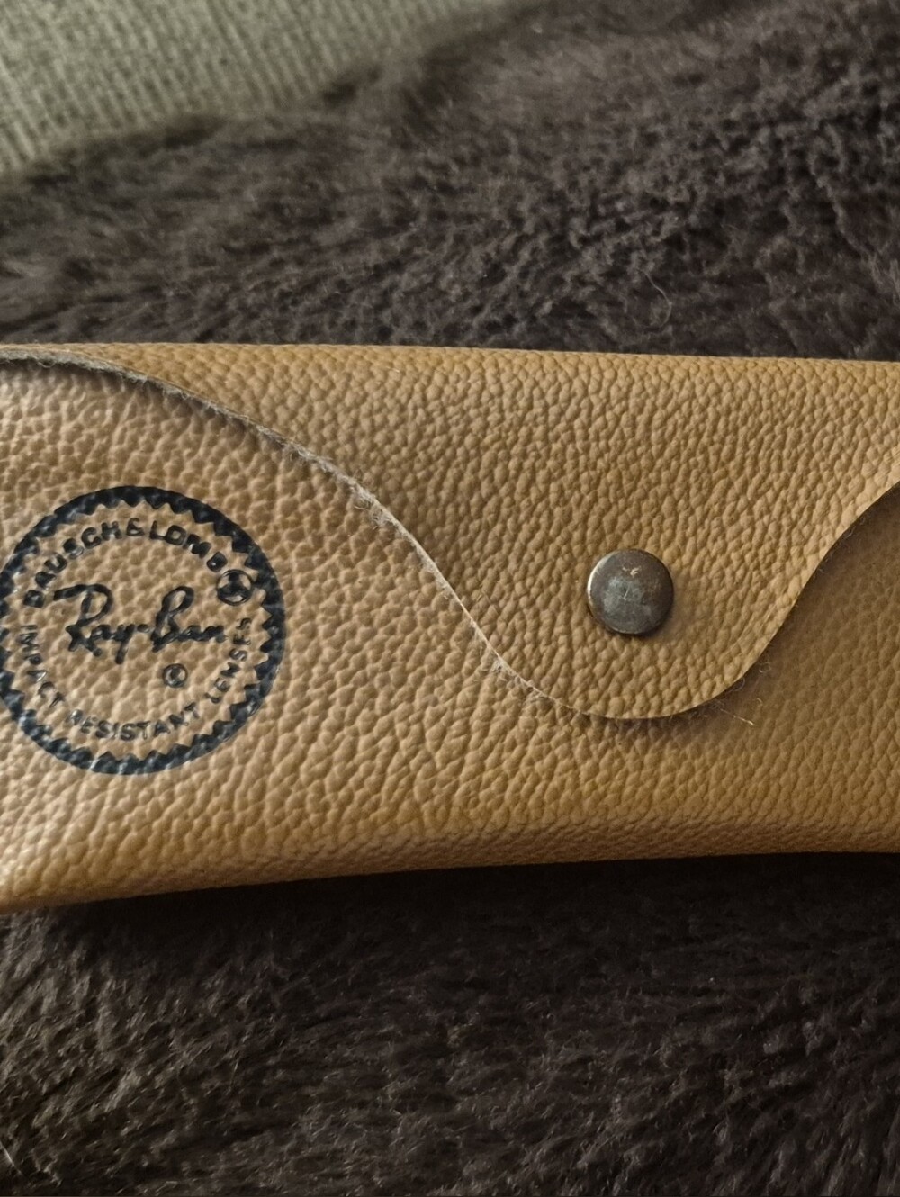 Ray-Ban Tan Leather Sunglasses Case with Snap